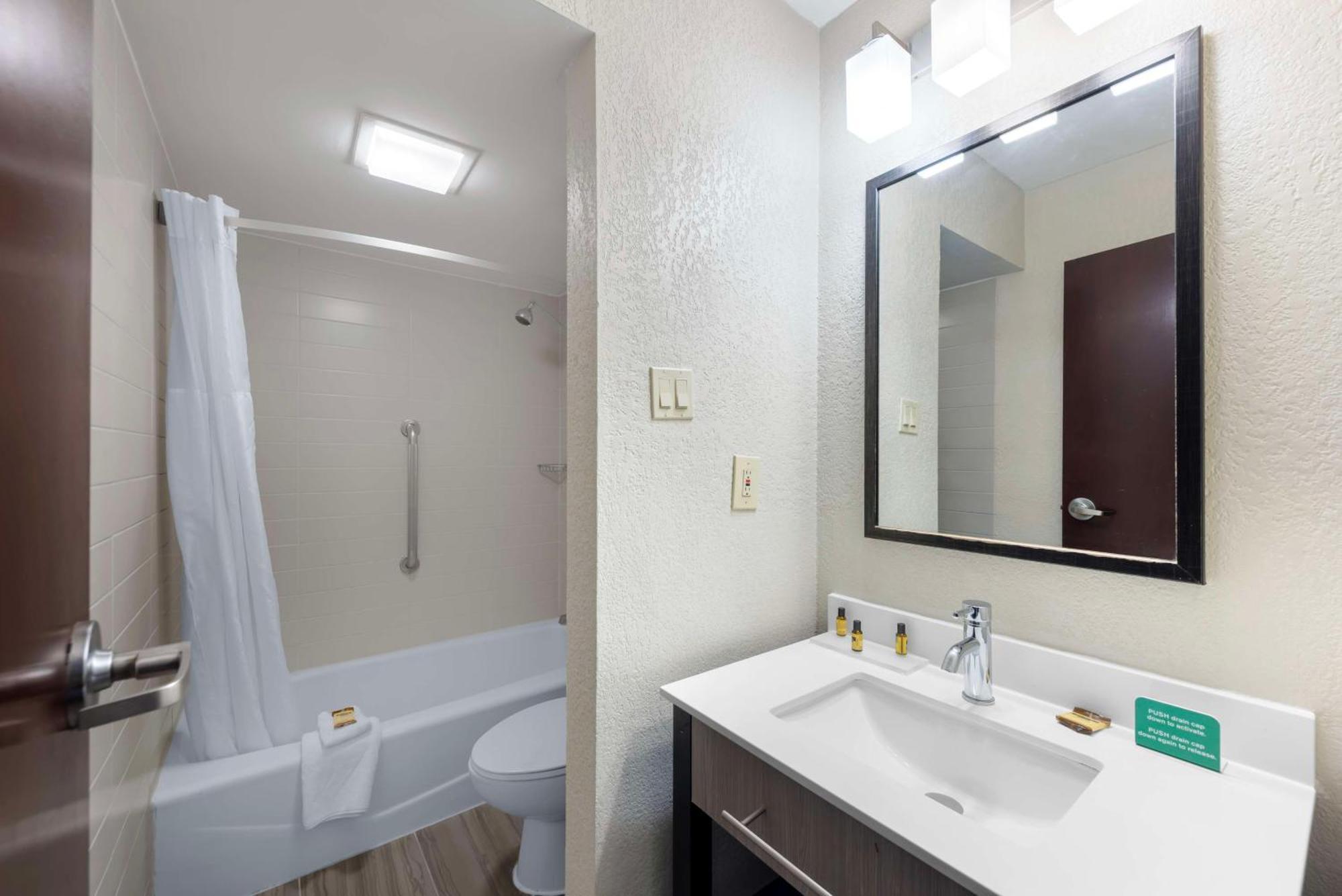 Best Western Plus Austin Central Buitenkant foto